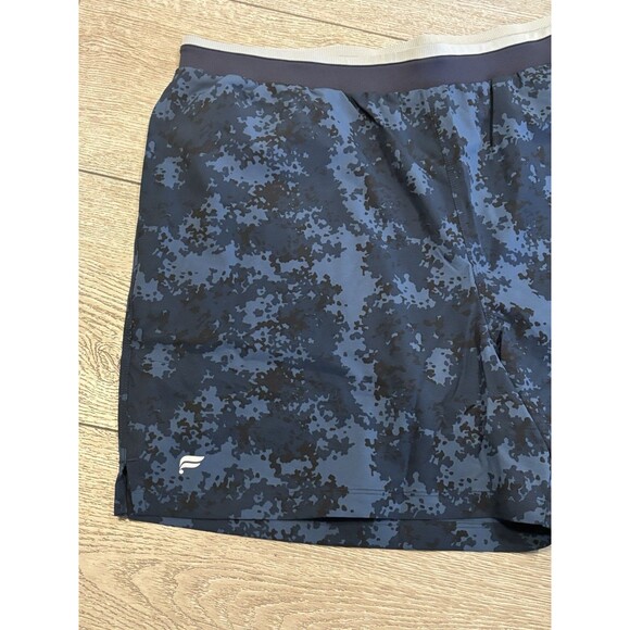 Fabletics The Fundamental Short 5” Lined Mens XXL Blue Camo Print NWT Workout - Picture 2 of 5